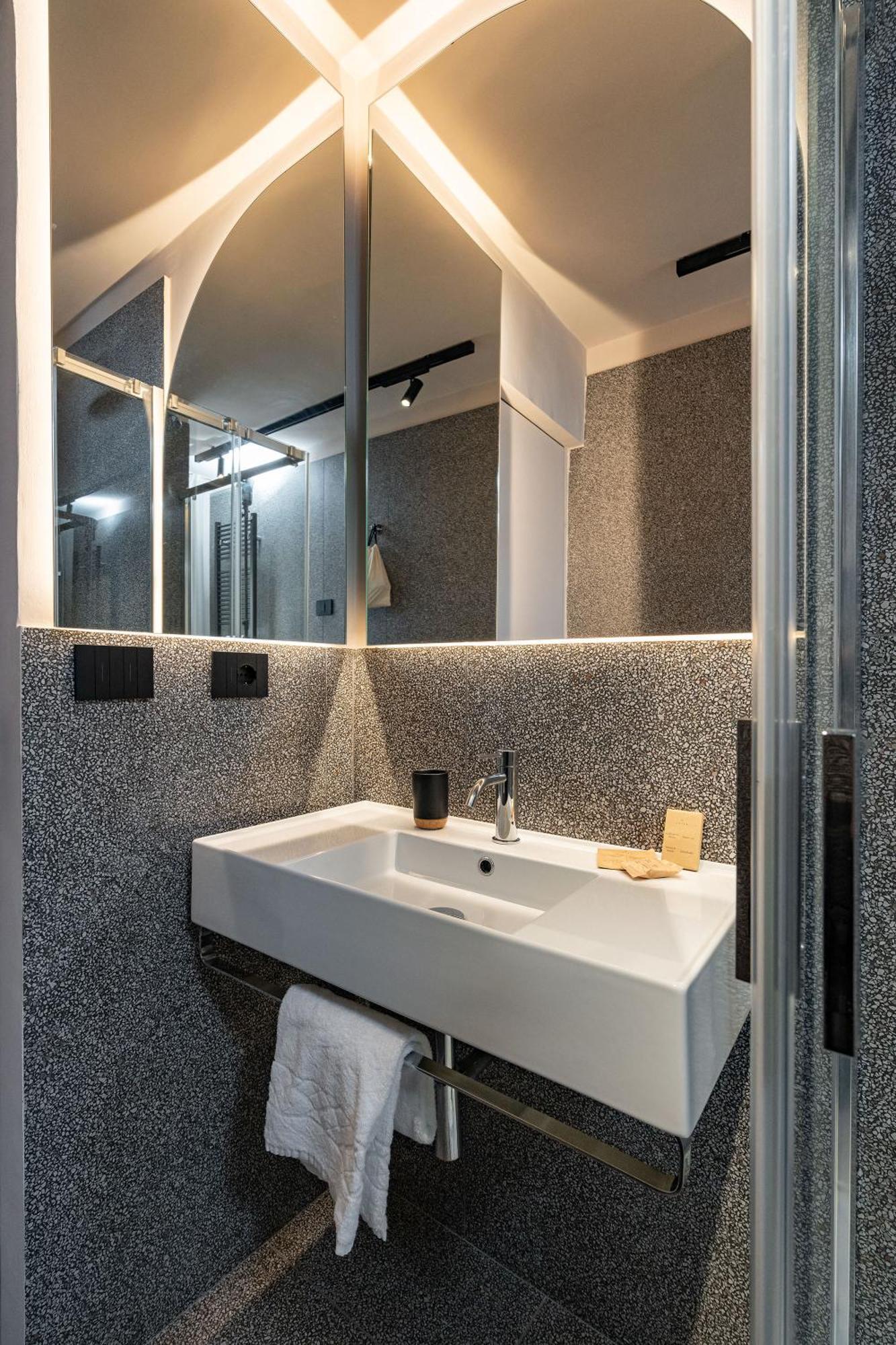 Elide Design Hotel Assisi Exterior photo